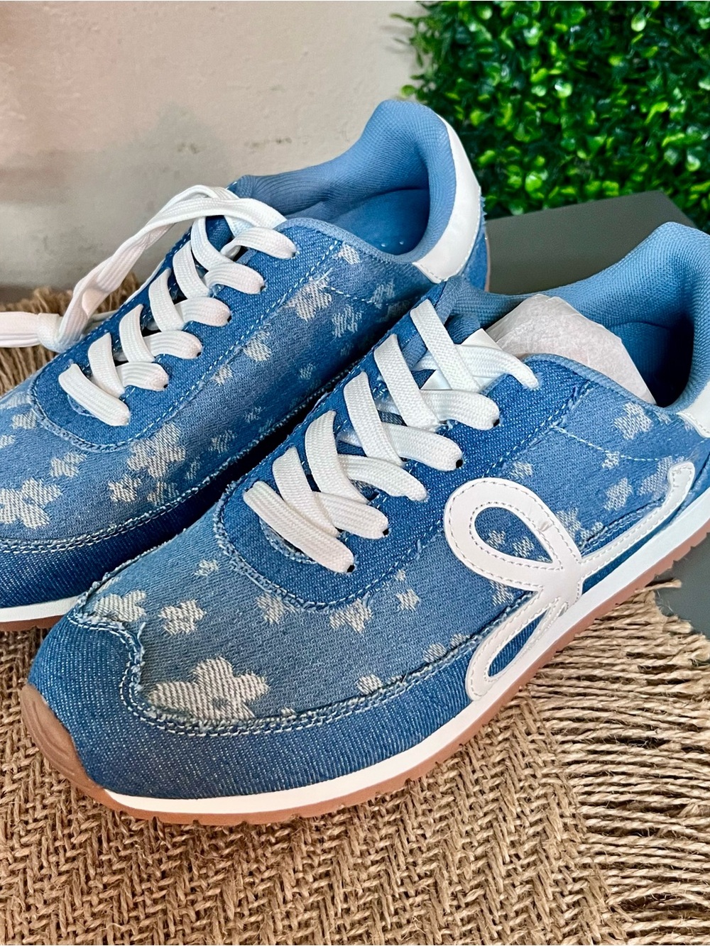 Denim Blue Floral Lace-Up Sneakers - Women NWT
